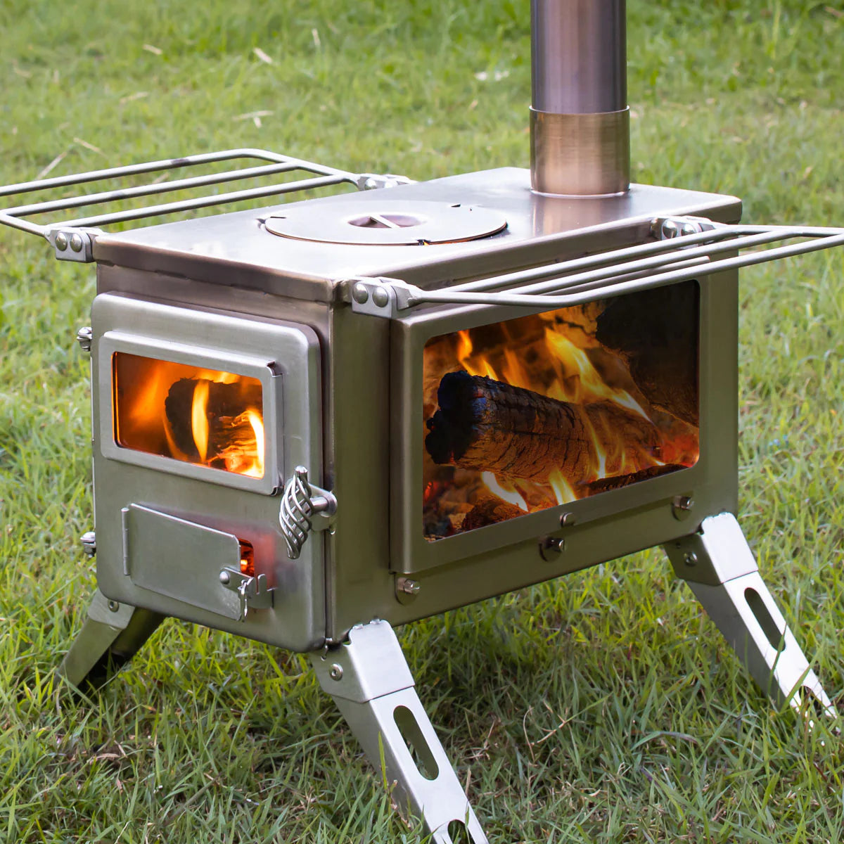 winnerwell camping stove with flames